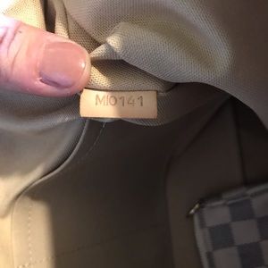 Louis Vuitton Siracusa  MM